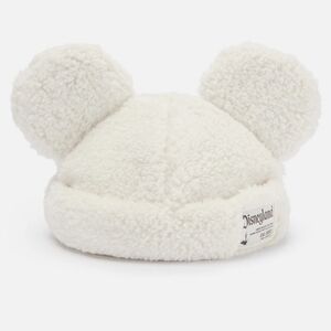 NWT Disneyland Cream Sherpa Mickey Adjustable Ear Hat